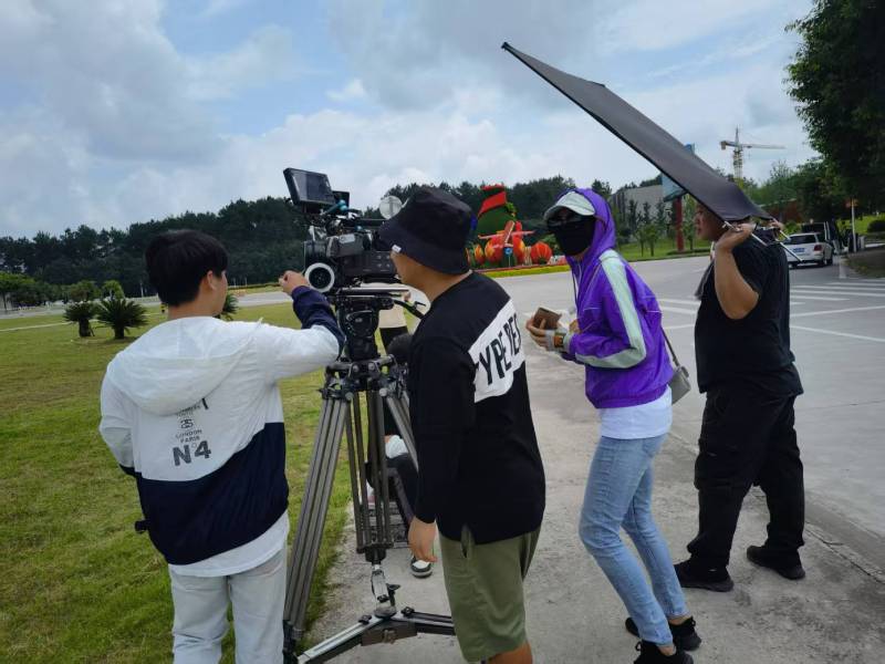 场景赋能，崇信县TVC拍摄打造品牌沉浸式体验